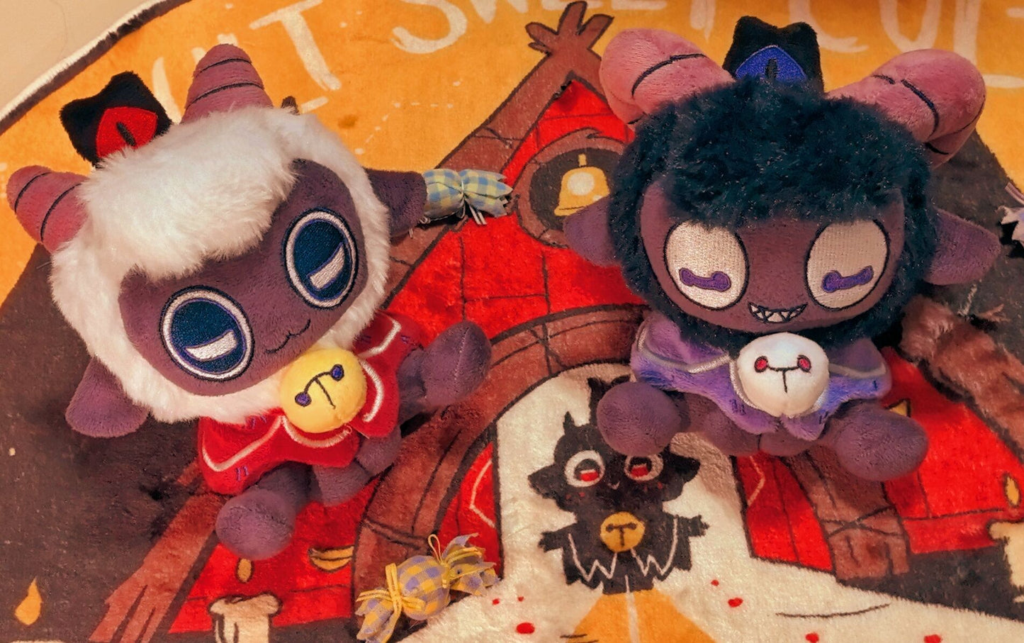 Cult of the Lamb - 13cm Plush Doll Keychain