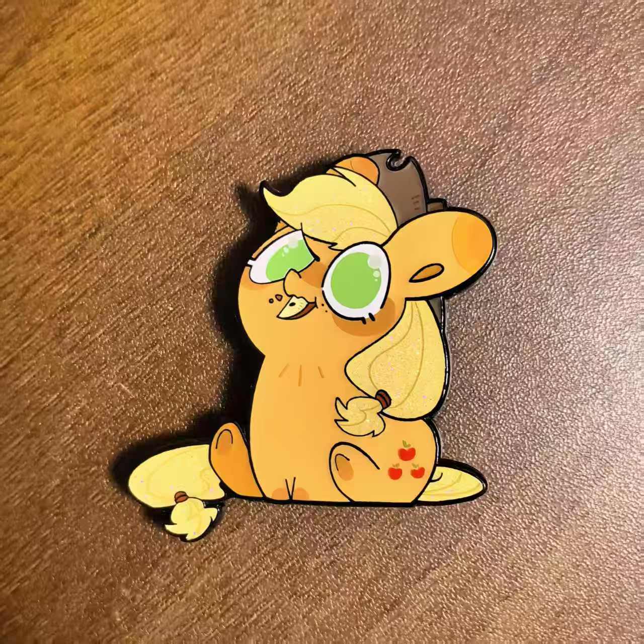[Pre-order] QQ Pony Pin