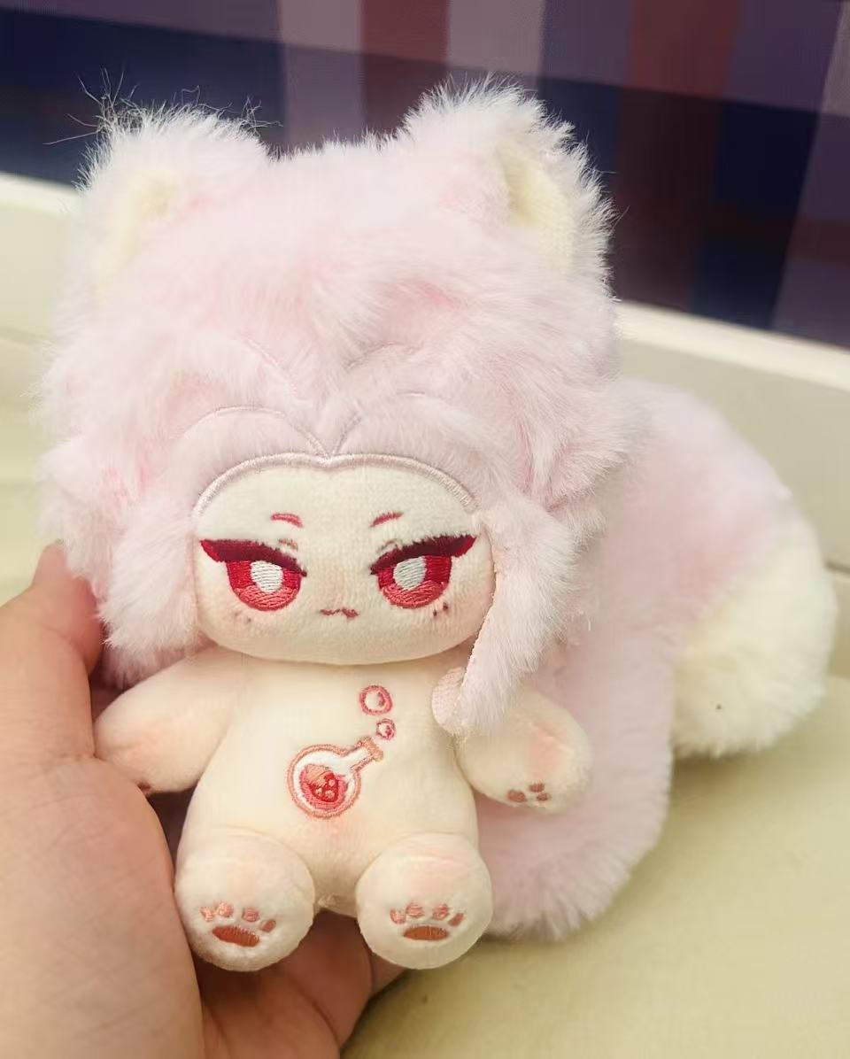 [Pre-order] Strawberry Squirrel Doctor 10 cm Cotton Doll