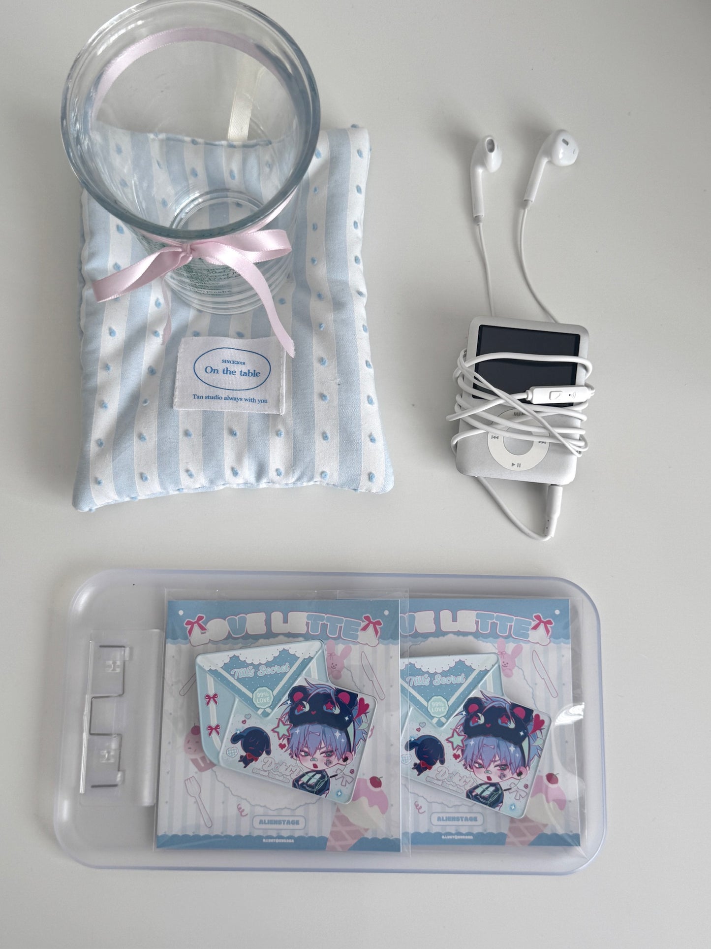 Pre-sale ALNST Loveletter ivantill Irregular Badges