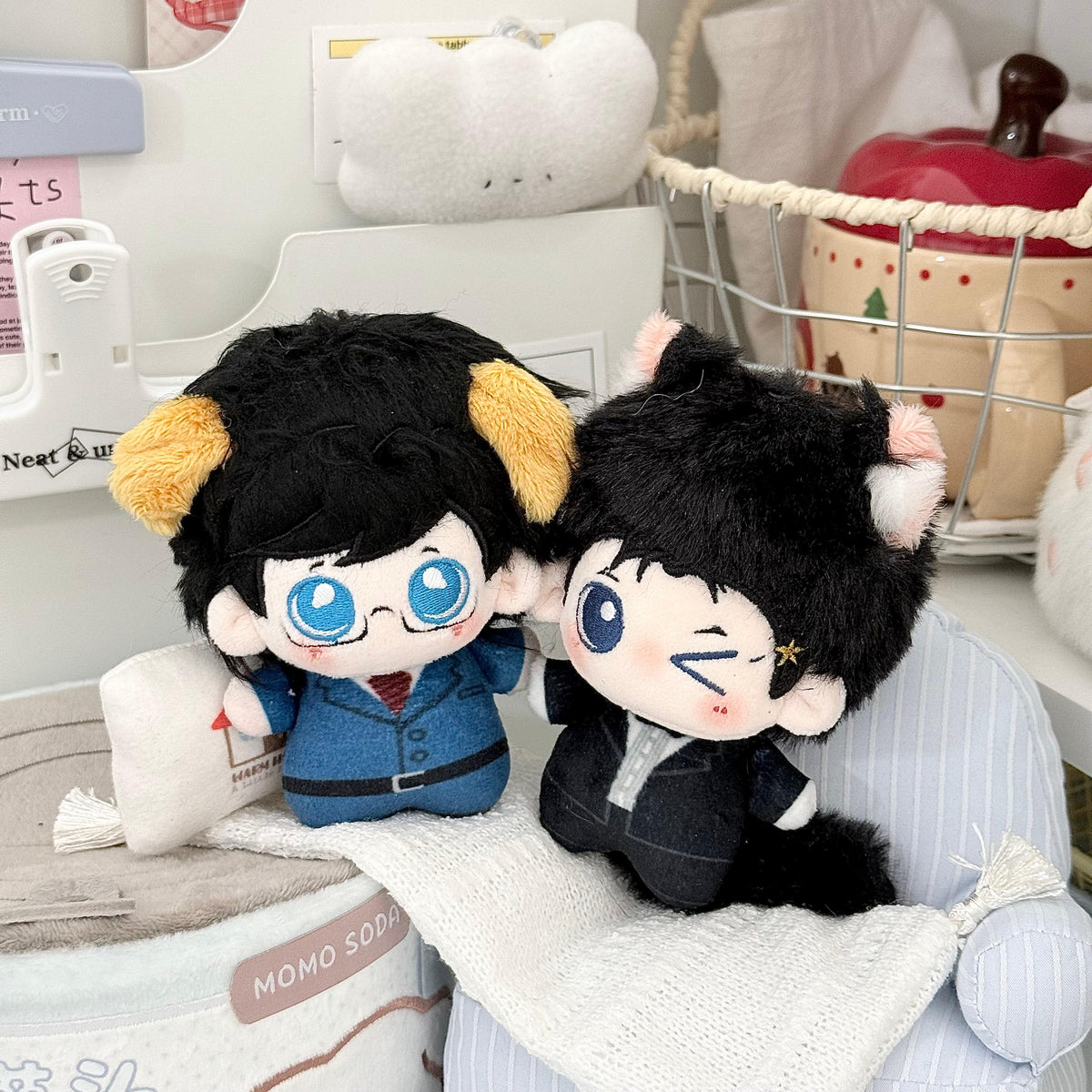 [Pre-order]Clark Kent and Bruce Wayne Plushie