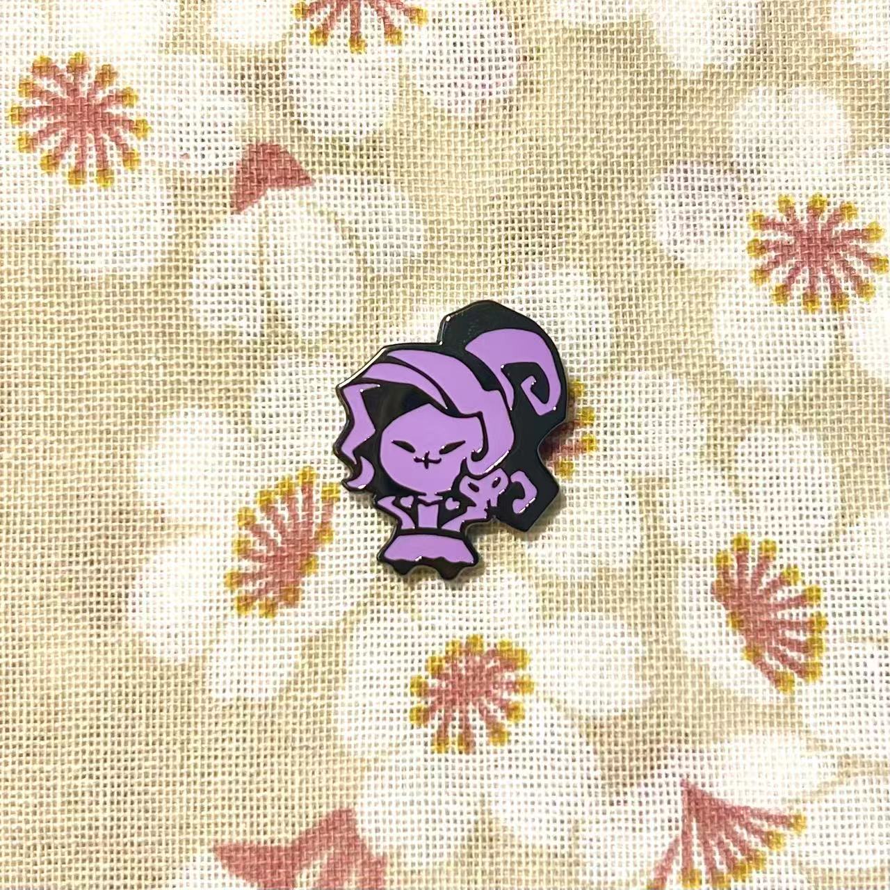 [Pre-order] HH small metal pins 3v