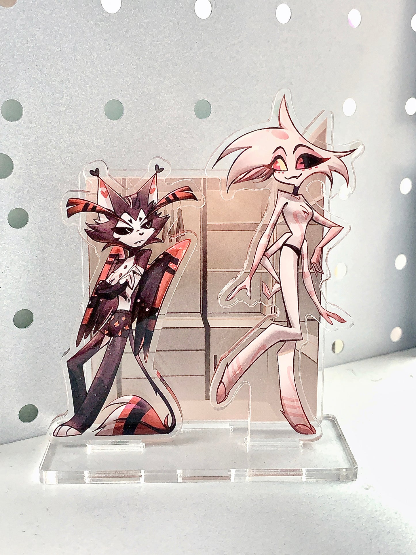 [Pre-order] Magnetic Dress-Up Acrylic Standee – Huskerdust