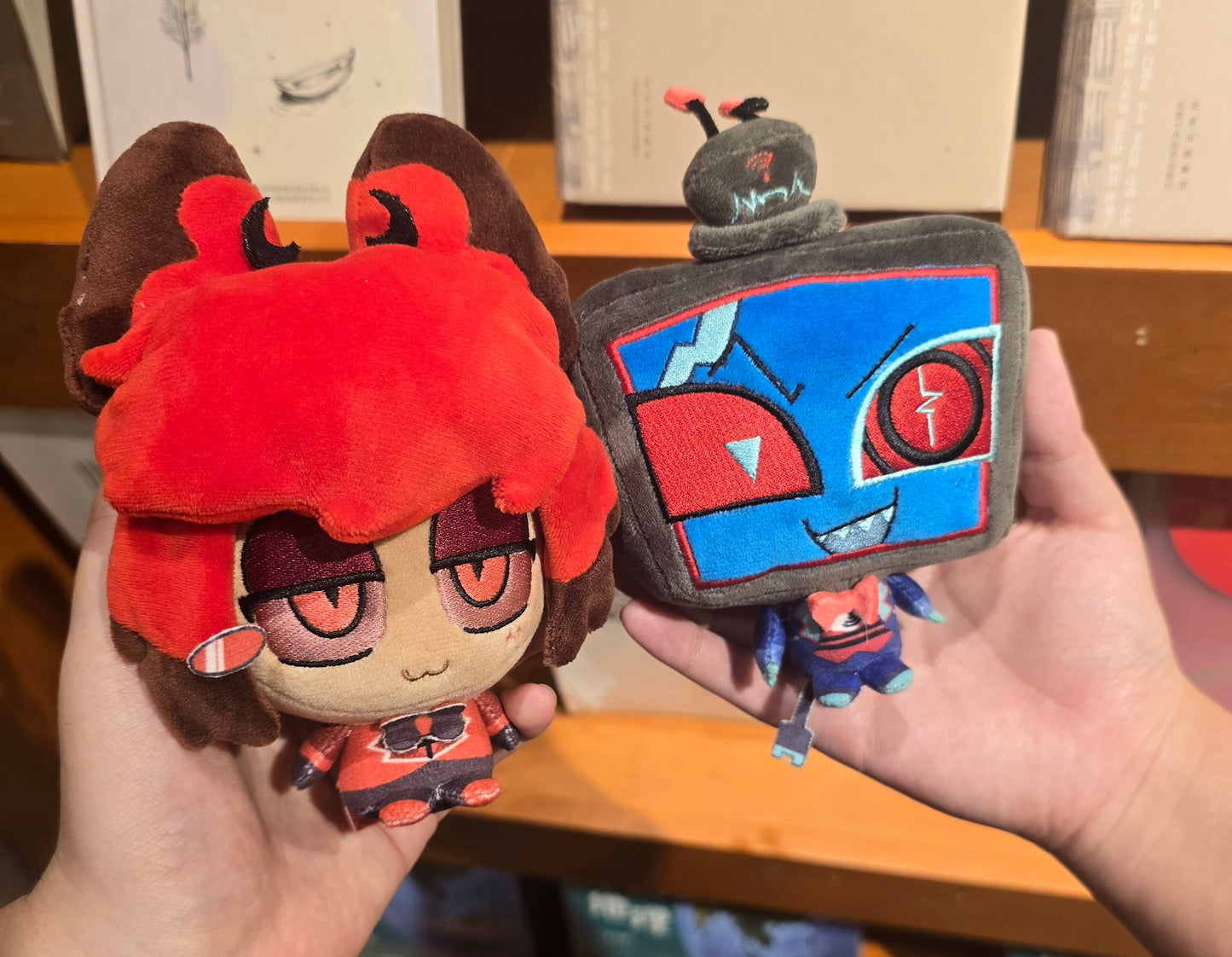 [Pre-order] 10cm Alastor & Vox Plush Dolls