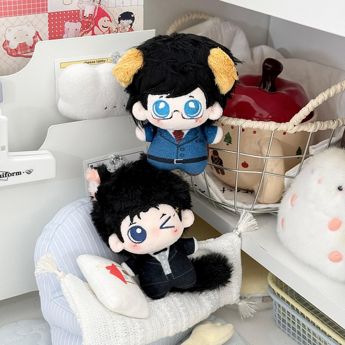 [Pre-order]Clark Kent and Bruce Wayne Plushie