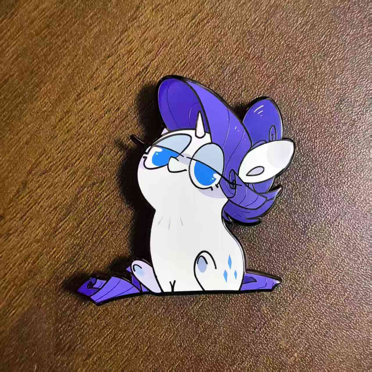 [Pre-order] QQ Pony Pin