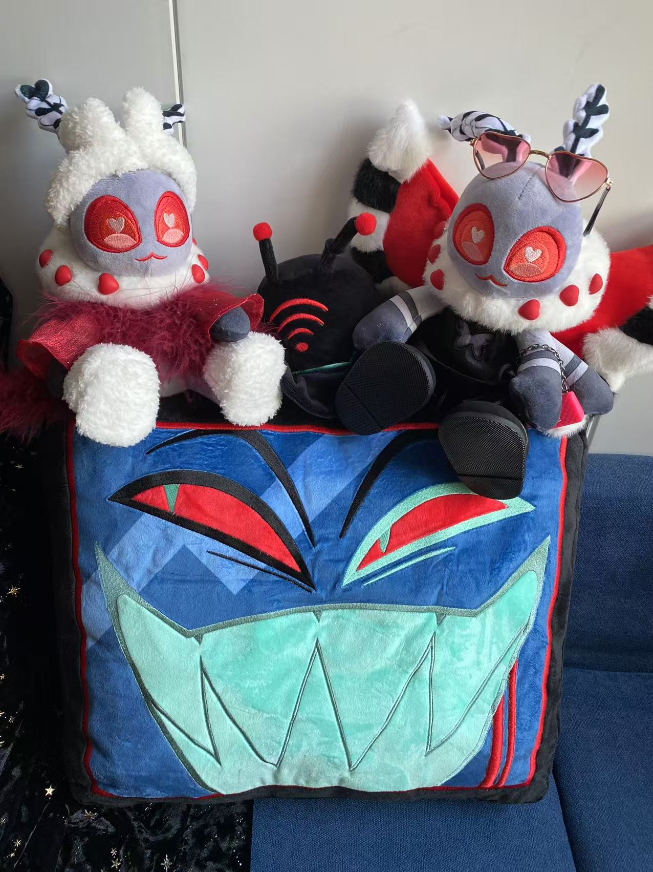 先行販売 ハズビンホテルヴォックスの顔のぬいぐるみ枕 – StarrToy