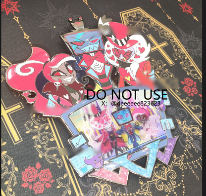 [Pre-order] Trust us·The Vees Lenticular Enamel Pin