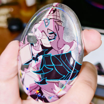 oval pins and triangle pins