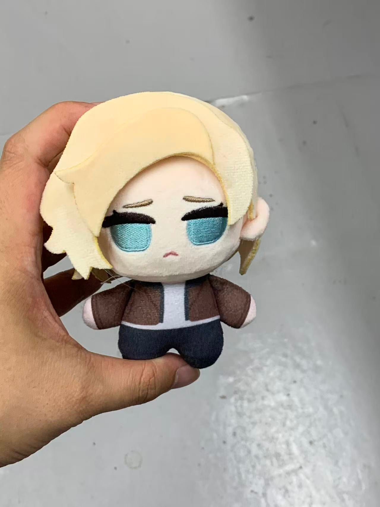 [Pre-order]Leon and Grace 10cm dolls