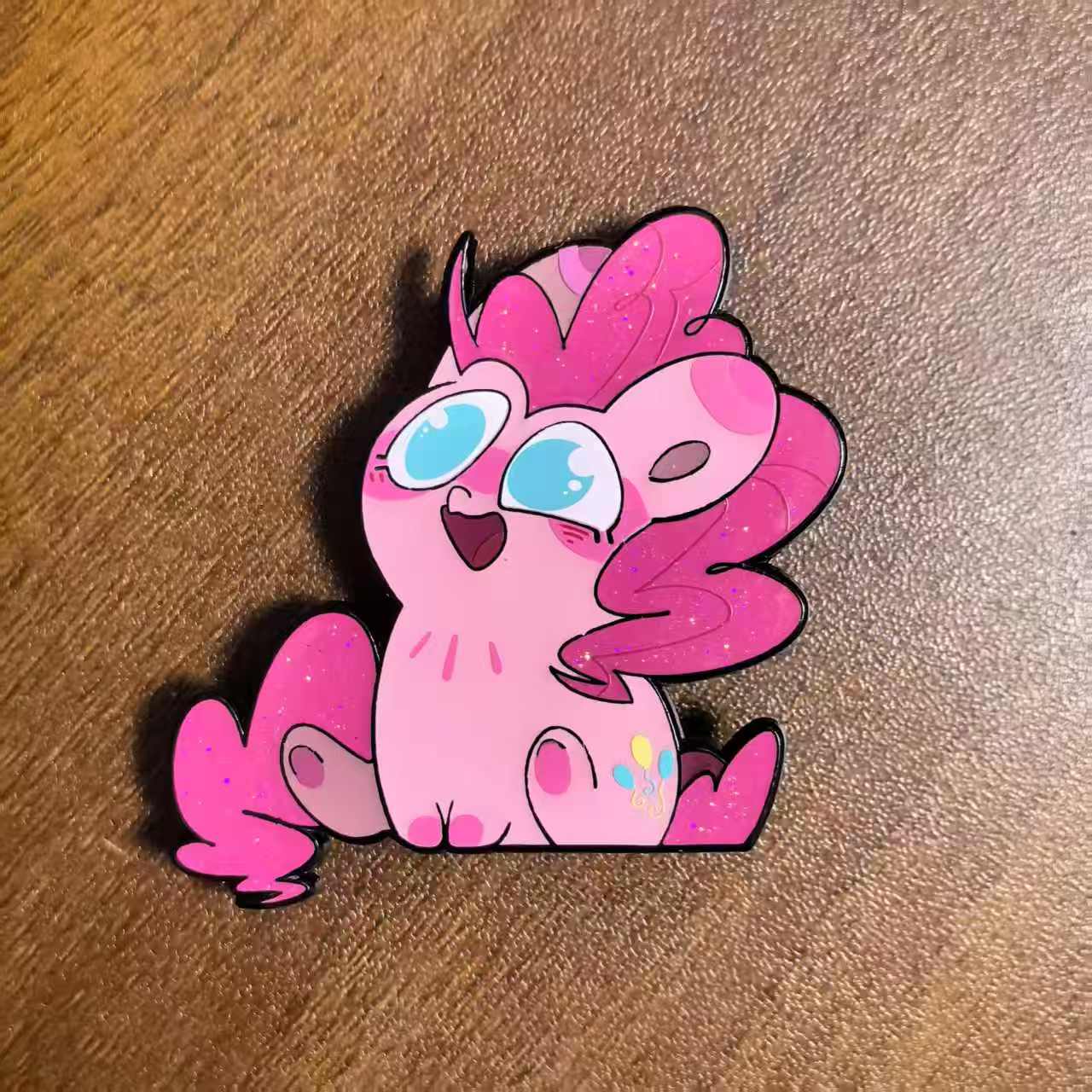 [Pre-order] QQ Pony Pin