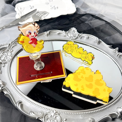 [pre-sale]Springy Ducky Ride Luci Standee