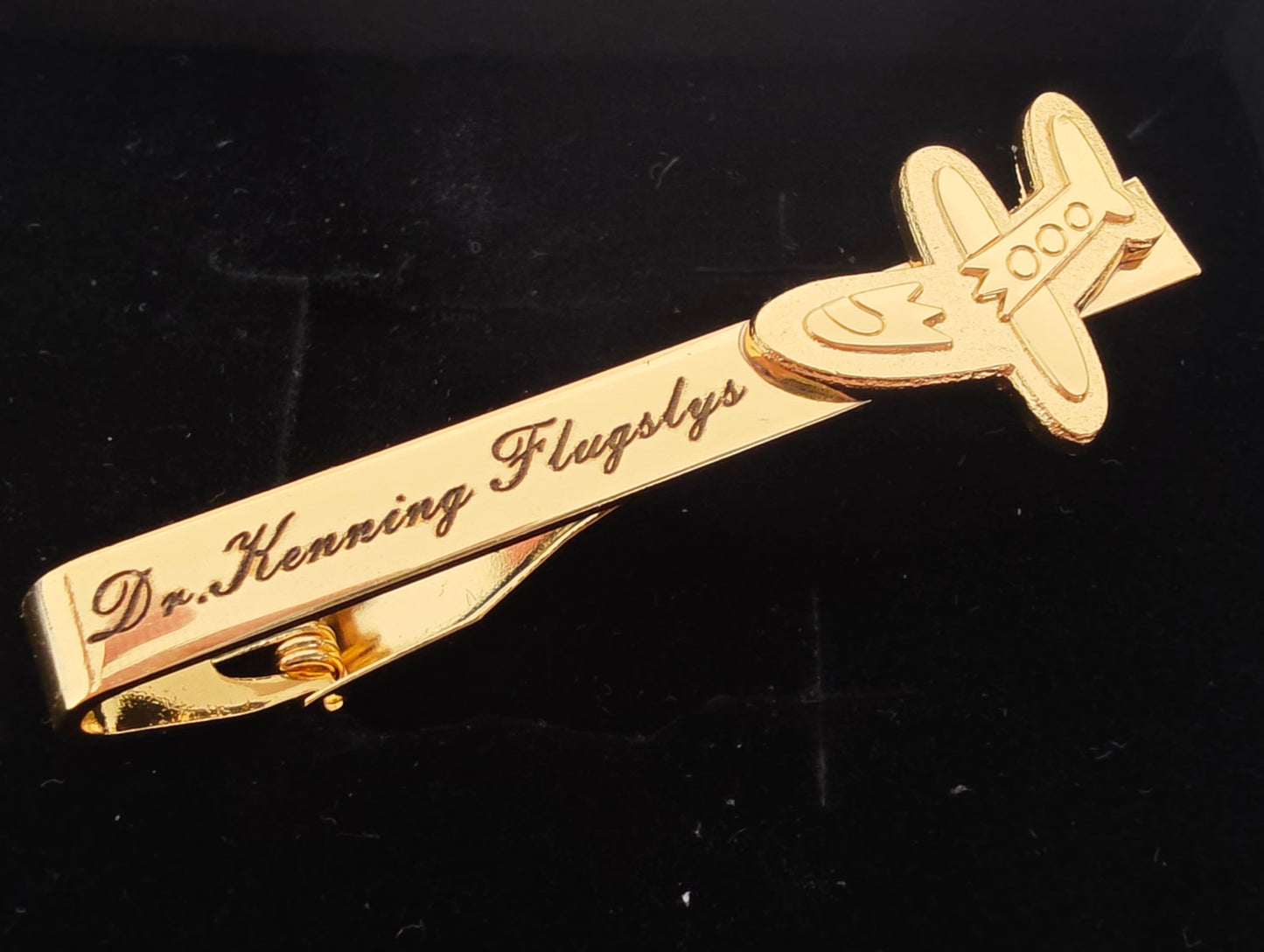【Villainous】| Flug's Airplane Tie Clip