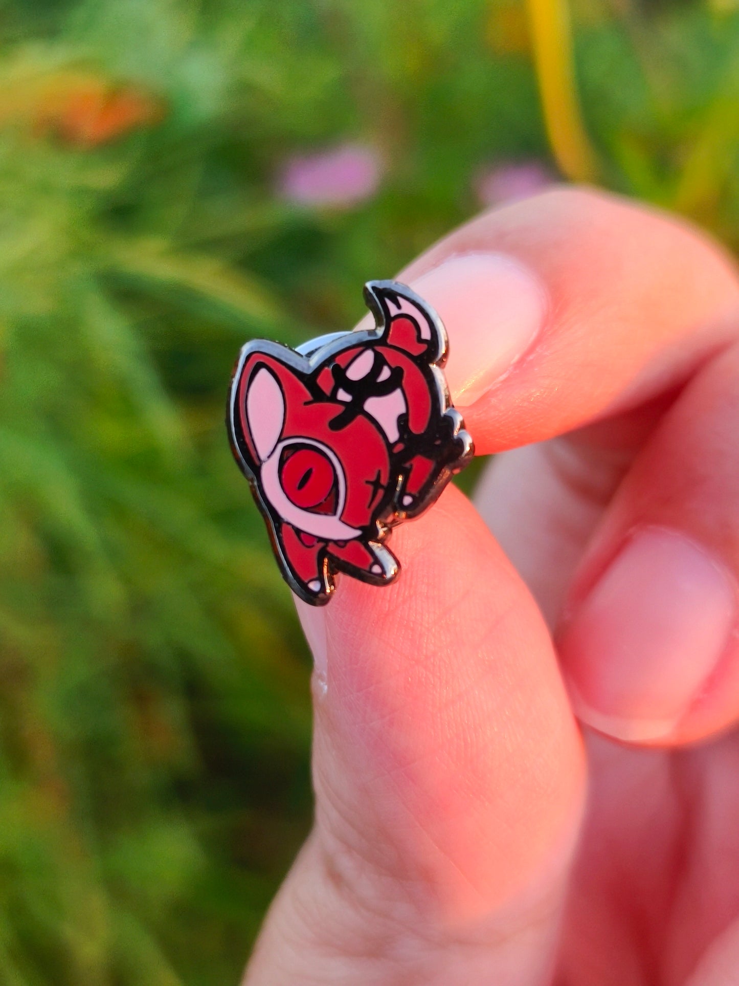 HH Mini Animal-inspired Pin