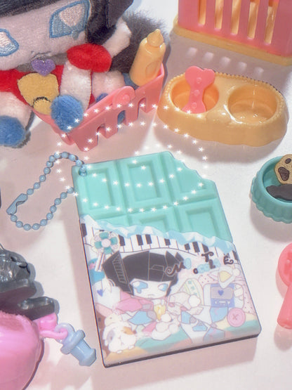 ES Megastar Chocolate Rubber Charm