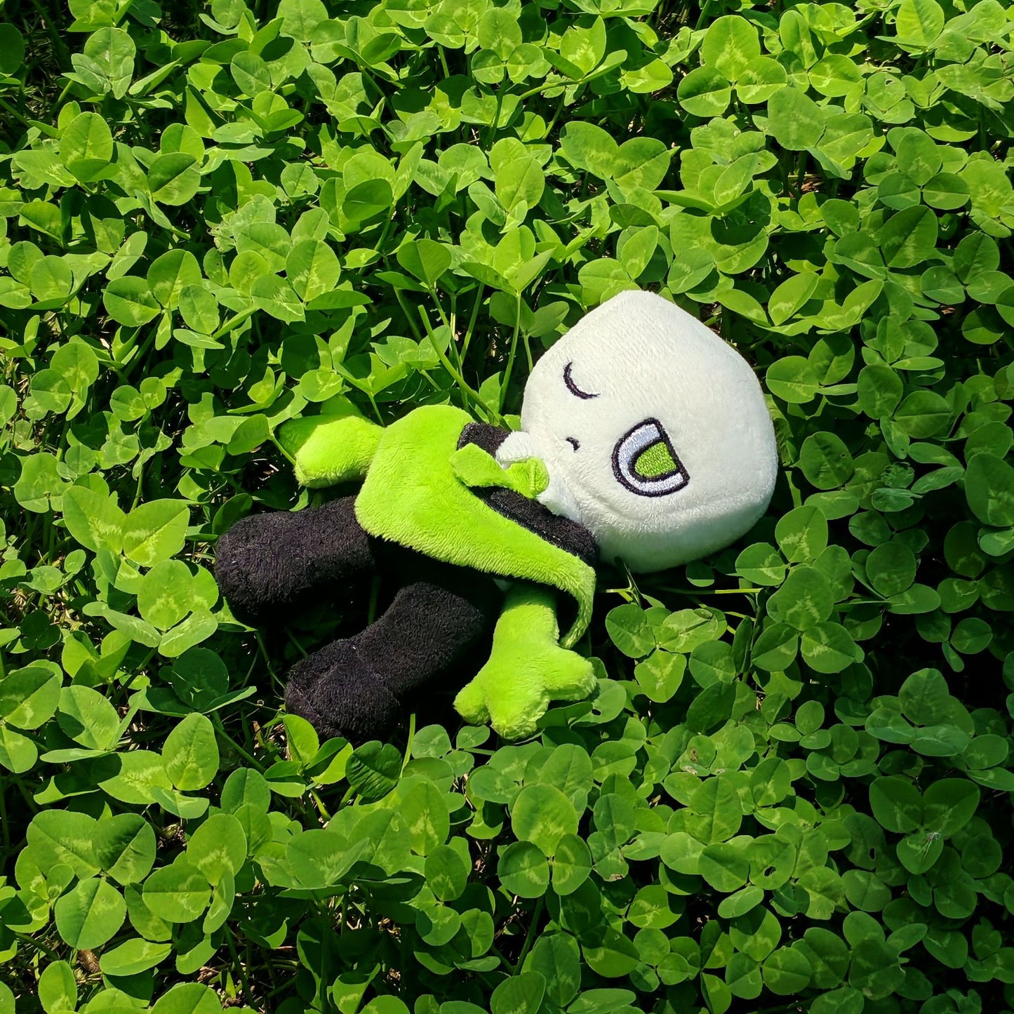 [Pre-order] Battat plushie (fan-made) and Battat Stickers