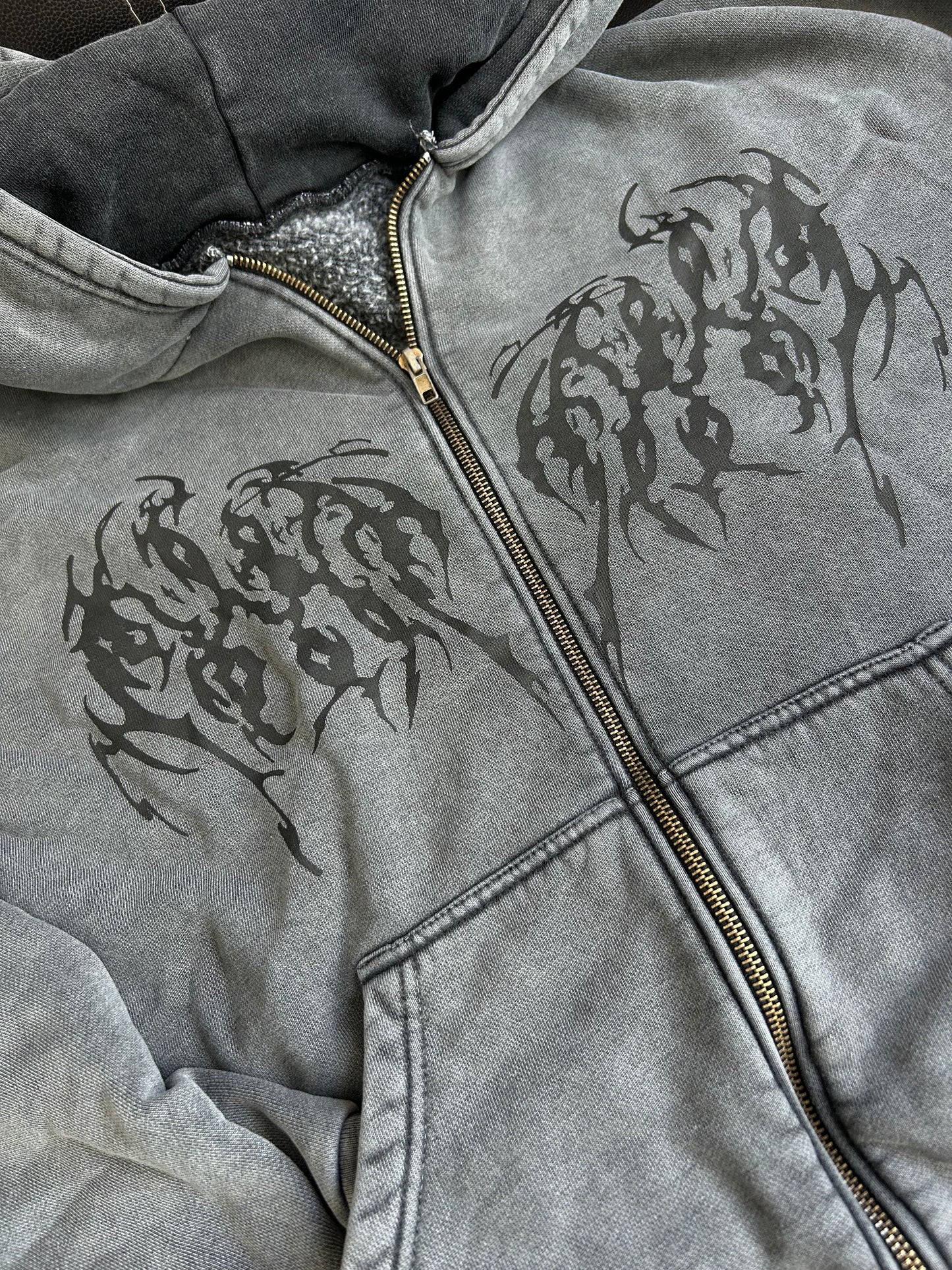 [Pre-order] IDW Megahoodie