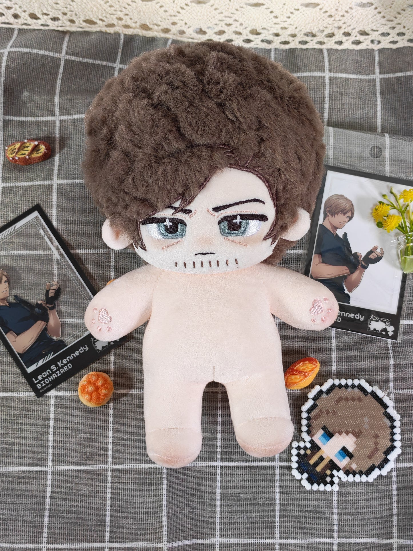 [Pre-order] RE9 Leon 20cm plush