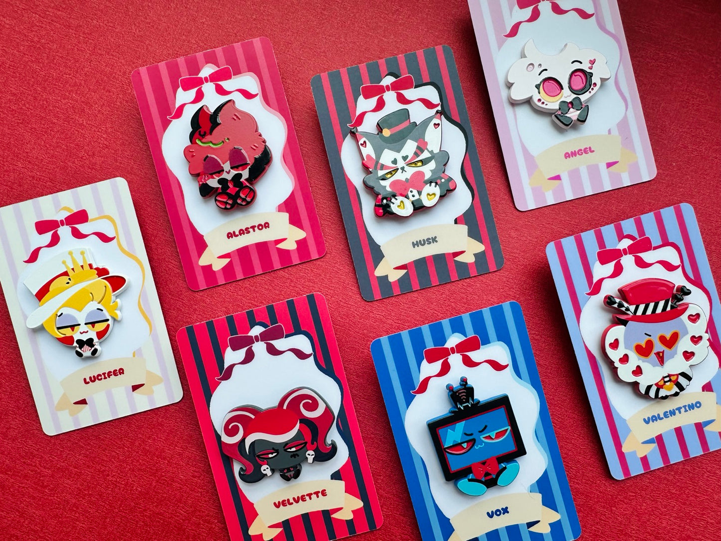 [Pre-order] HH Soft Enamel Pins
