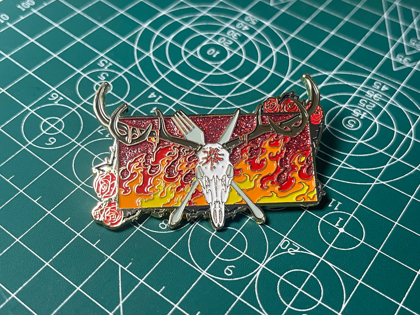 [Pre-order] Alastor Deer Skull Themed Metal Enamel Pin