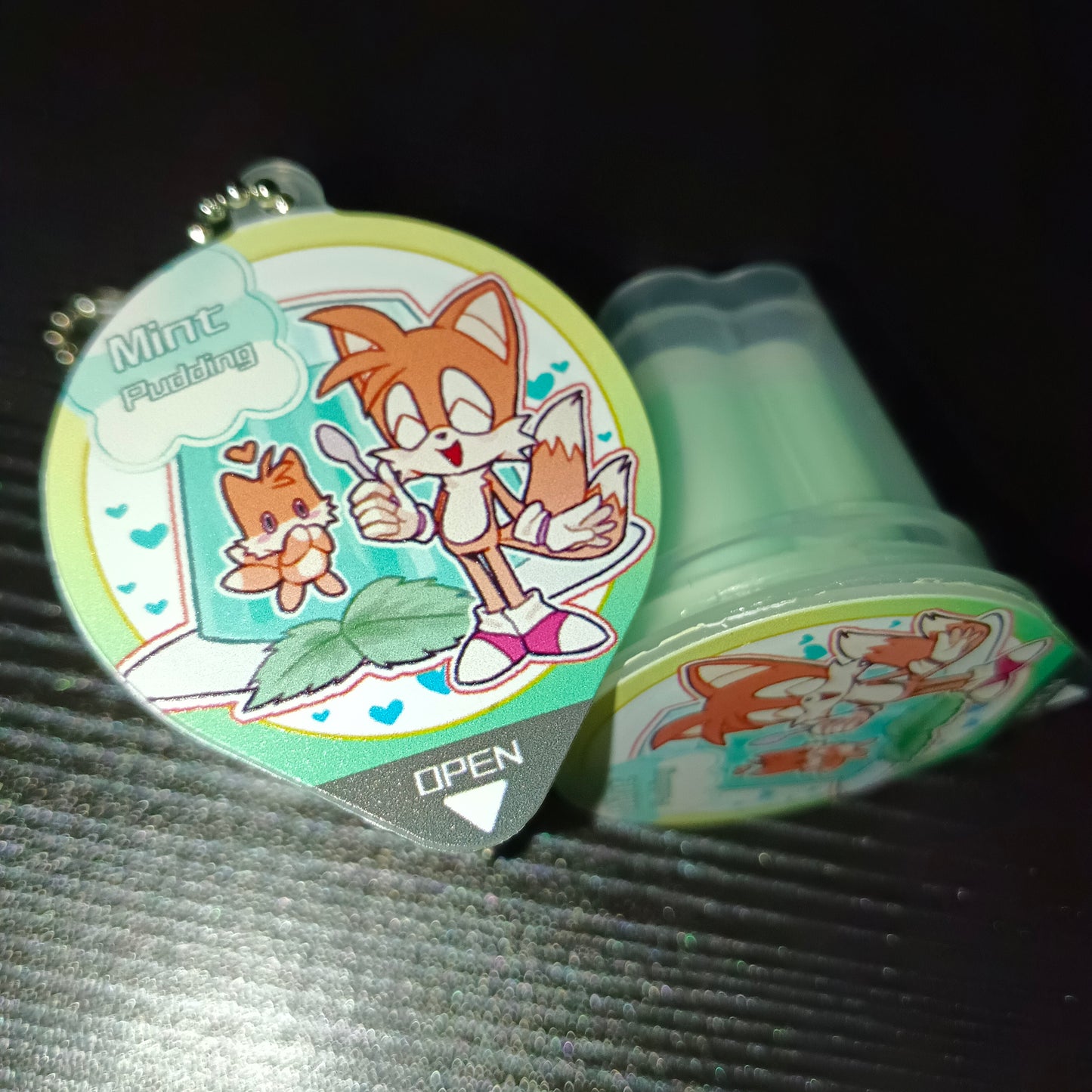[Pre order]  The Hedgehog pudding keychain