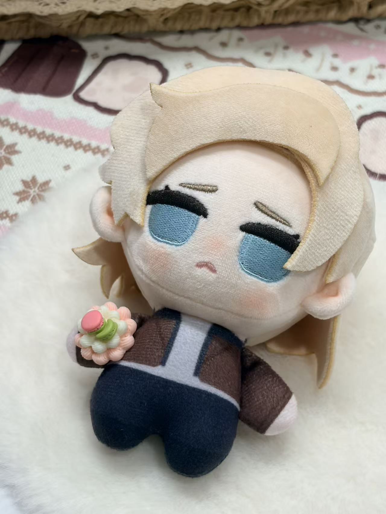[Pre-order]Leon and Grace 10cm dolls
