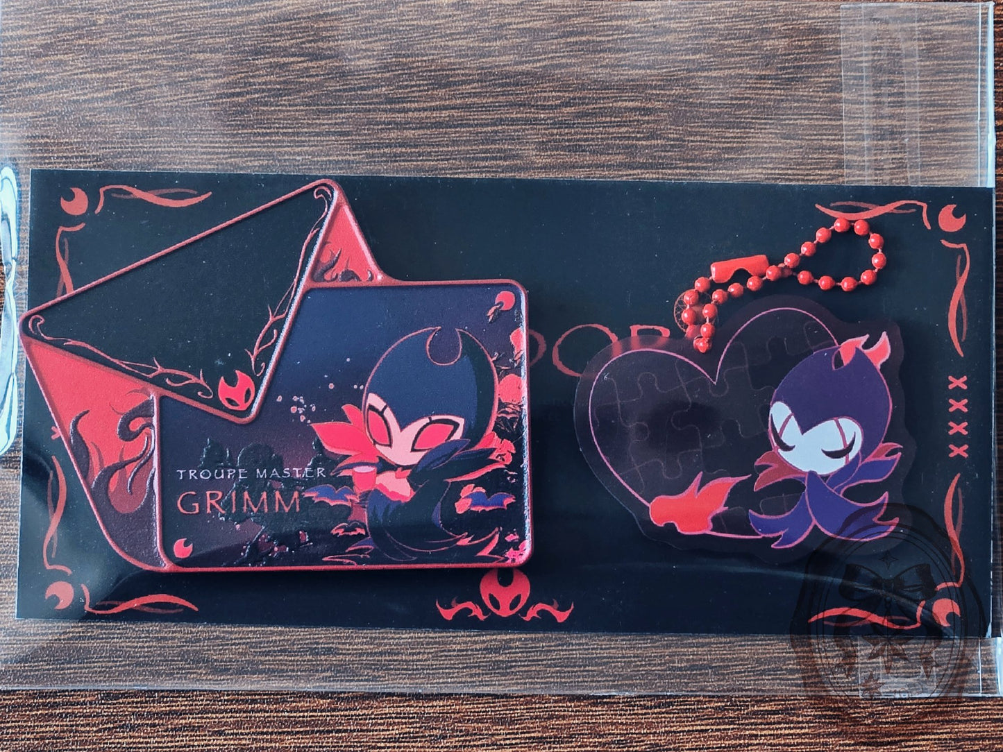 [Pre-order] Troupe Master Grimm Die-Cut Badge Valentine’s Set