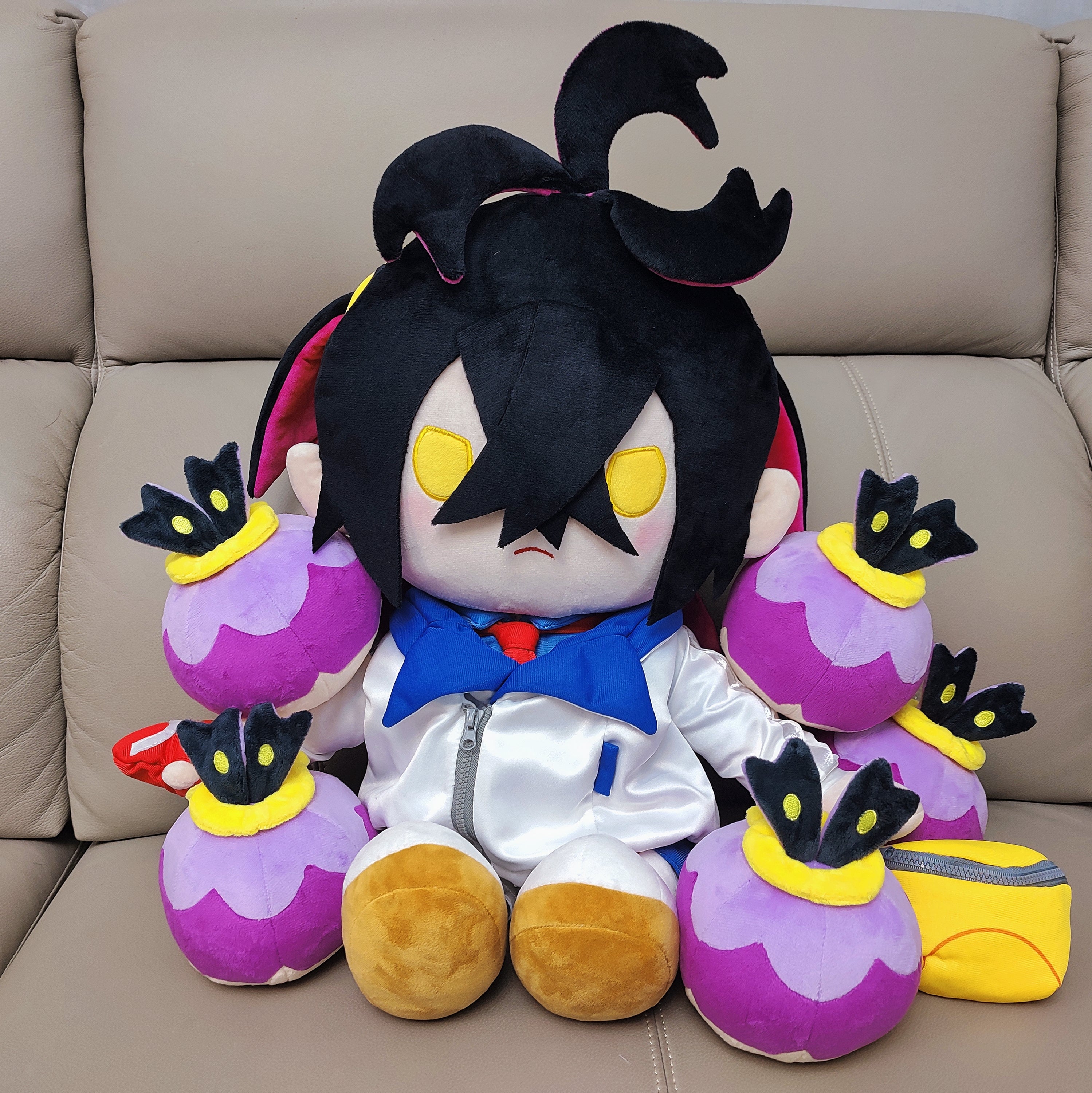 スグリ（スグリ）40cmぬいぐるみ 衣装付き – StarrToy
