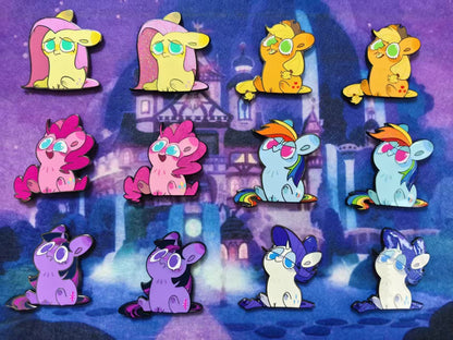 [Pre-order] QQ Pony Pin