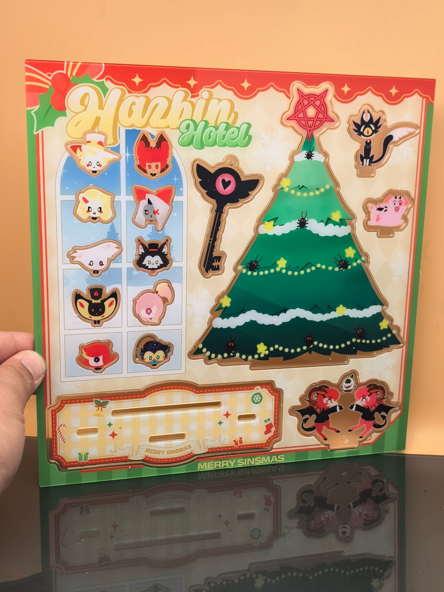 [Pre-Order]  HH Standee