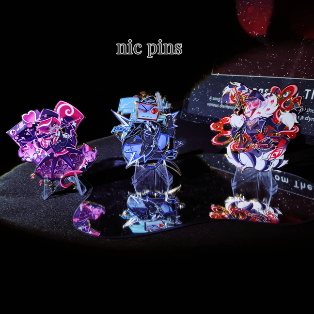 [Pre-order] HH The Vees Goth Uniform pin