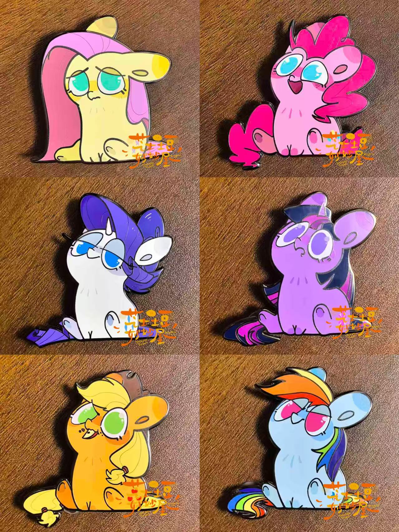 [Pre-order] QQ Pony Pin