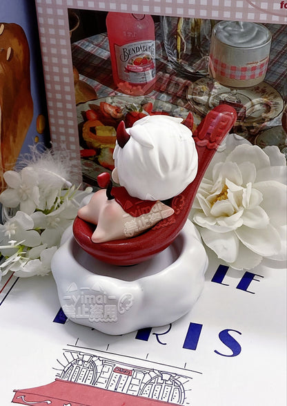 [Pre-order] Rotatable Glutinous Rice Ball Lying Chibi Figure