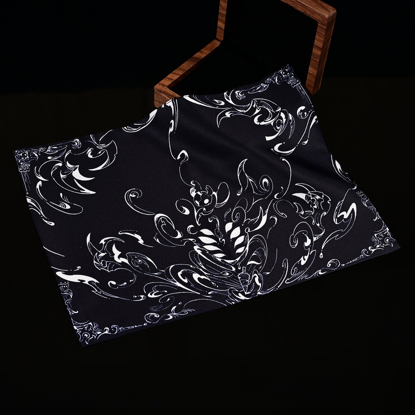 HollowKnight-Chronicles of the Vessel-Metal Pin