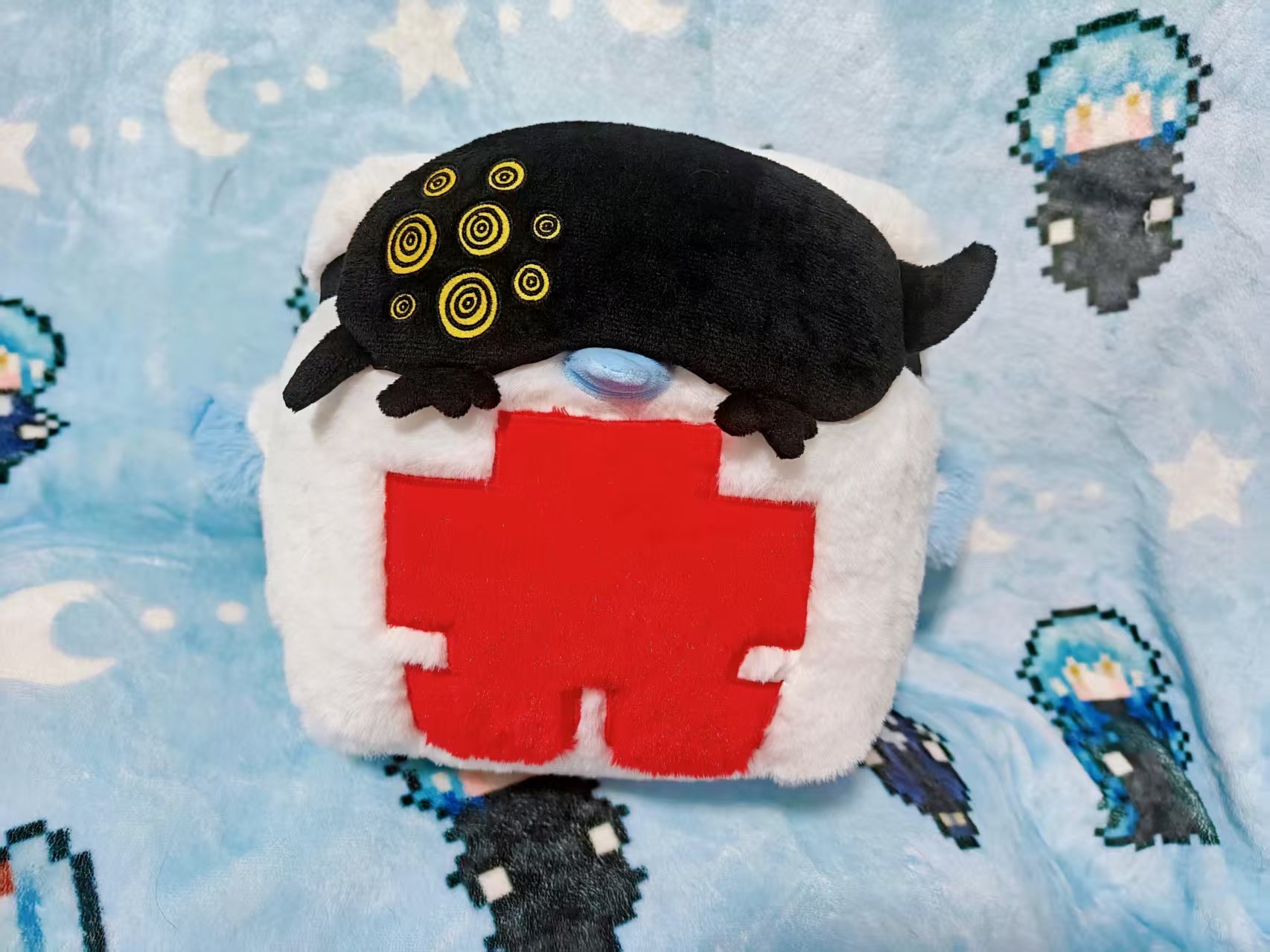 Pre-sale Lobotomy Corporation Large Bird Plush Eye Mask (One Size
