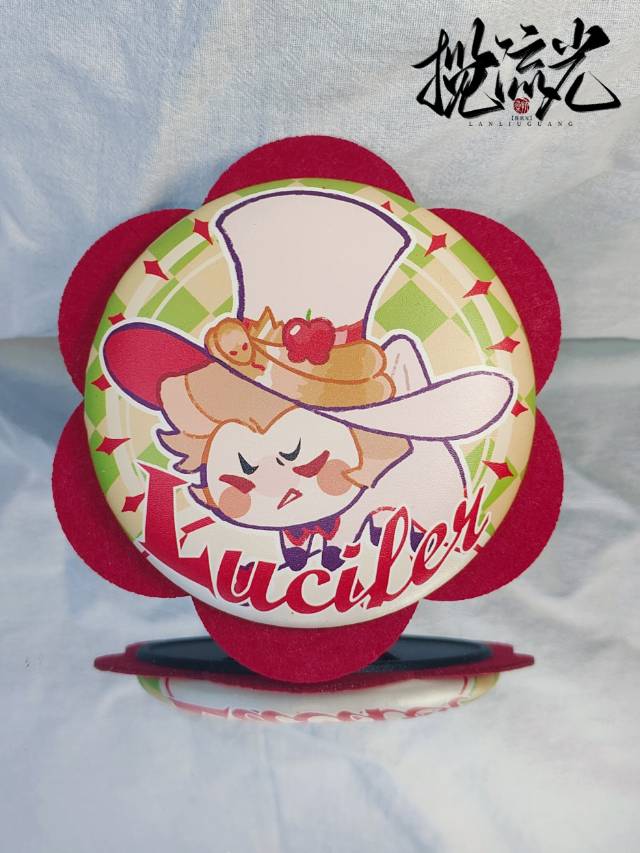 [Instock] ChiBi A Felt-Trimmed PU Leather Pin