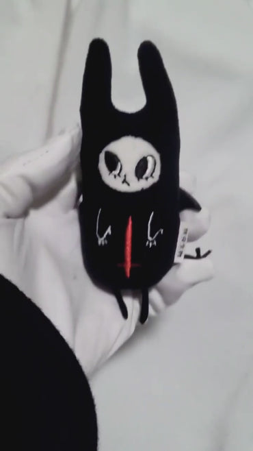 Vols Family - Chiro plush pendant with a rattling whistle