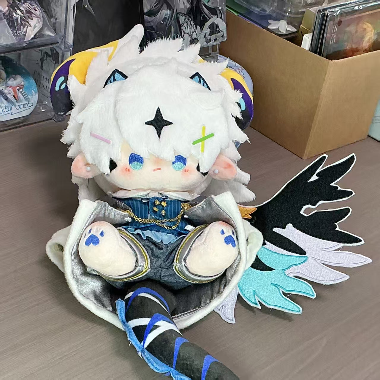 [Pre-order] Kevin Kaslana 20cm doll "Diabolic Blue Ice"